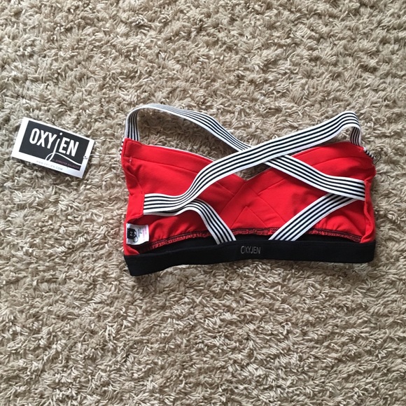 Red and Black Sports Bra Top - Picture 2 of 2